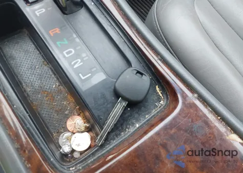 2004 Toyota Avalon Xls z USA, uszkodzony, nr VIN 4T1BF28B84U389814